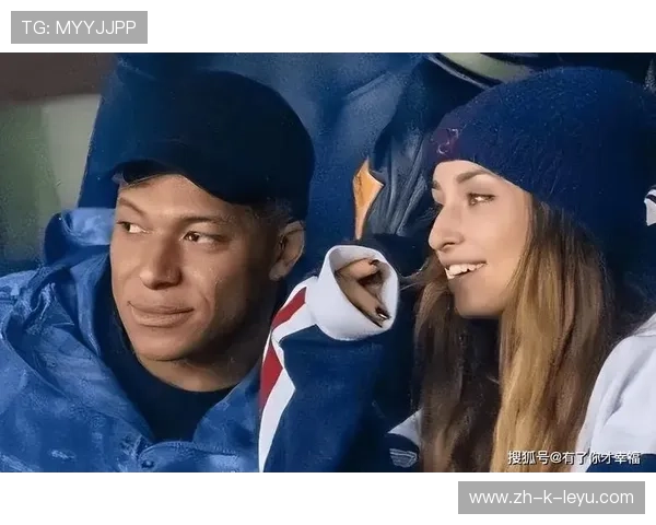 内马尔与女友合体出席公开活动，甜度破表